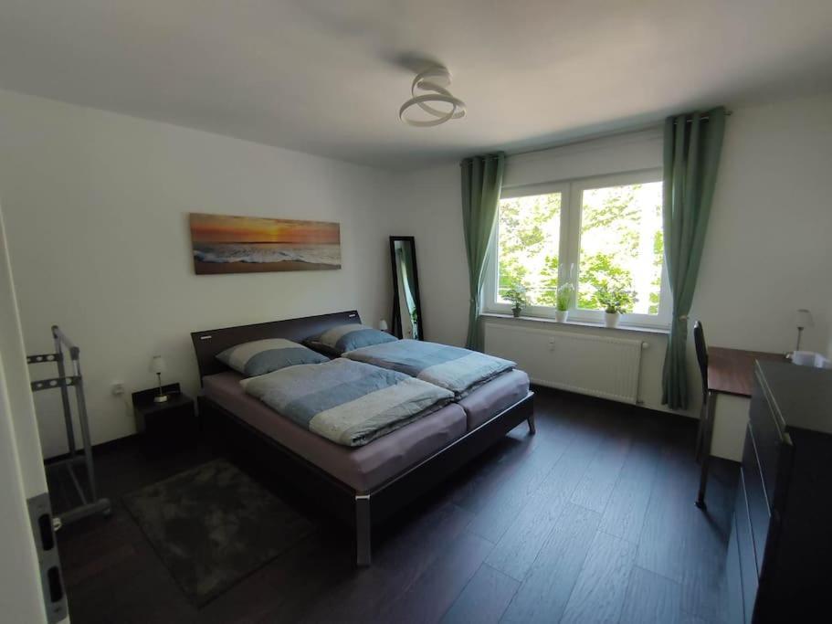 Neu Sanierte 2-zimmer